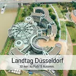 Fewokoko-privat Zentral Lorettoviertel Rheinufer Altstadt Messe Landtag Koenigsallee Appartement