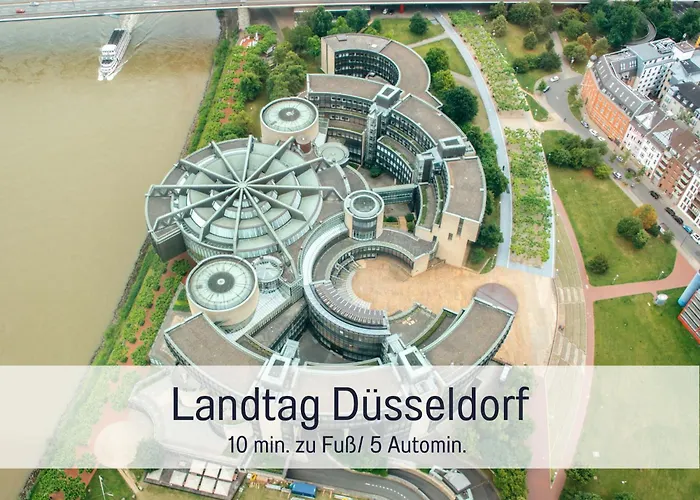 Fewokoko-privat Zentral Lorettoviertel Rheinufer Altstadt Messe Landtag Koenigsallee Apartamento